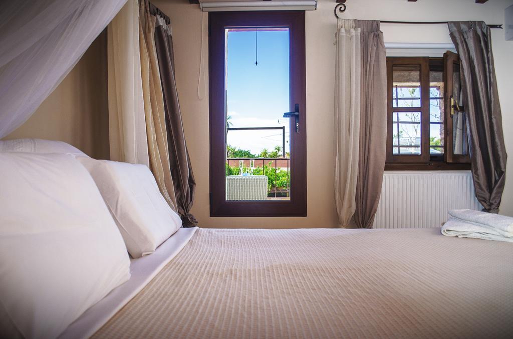 Petrino Aparthotel Rhodes City Exterior foto